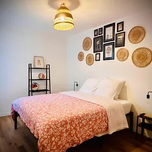 40m2-air Conditioning-elevator-underground Parking-self Checkin! Climatise 40m2-ascenseur-parking Souterrain -arrivee Autonome Appartement Avignon